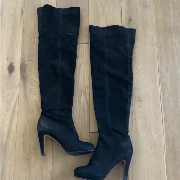 Thigh high Black Boots - Picture 1 of 3